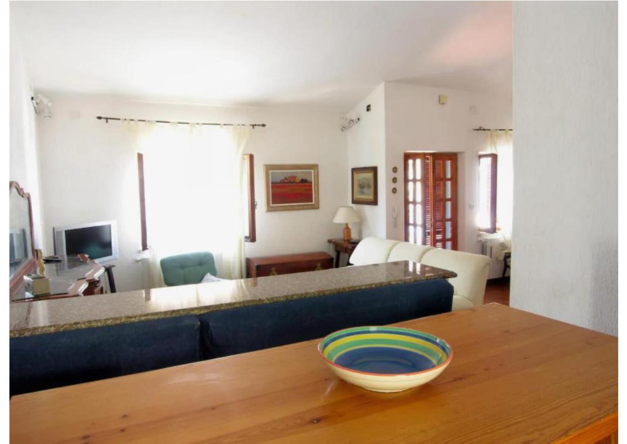 Casa Vacanze A Pochi Passi Dal Mare 马达莱纳 外观 照片