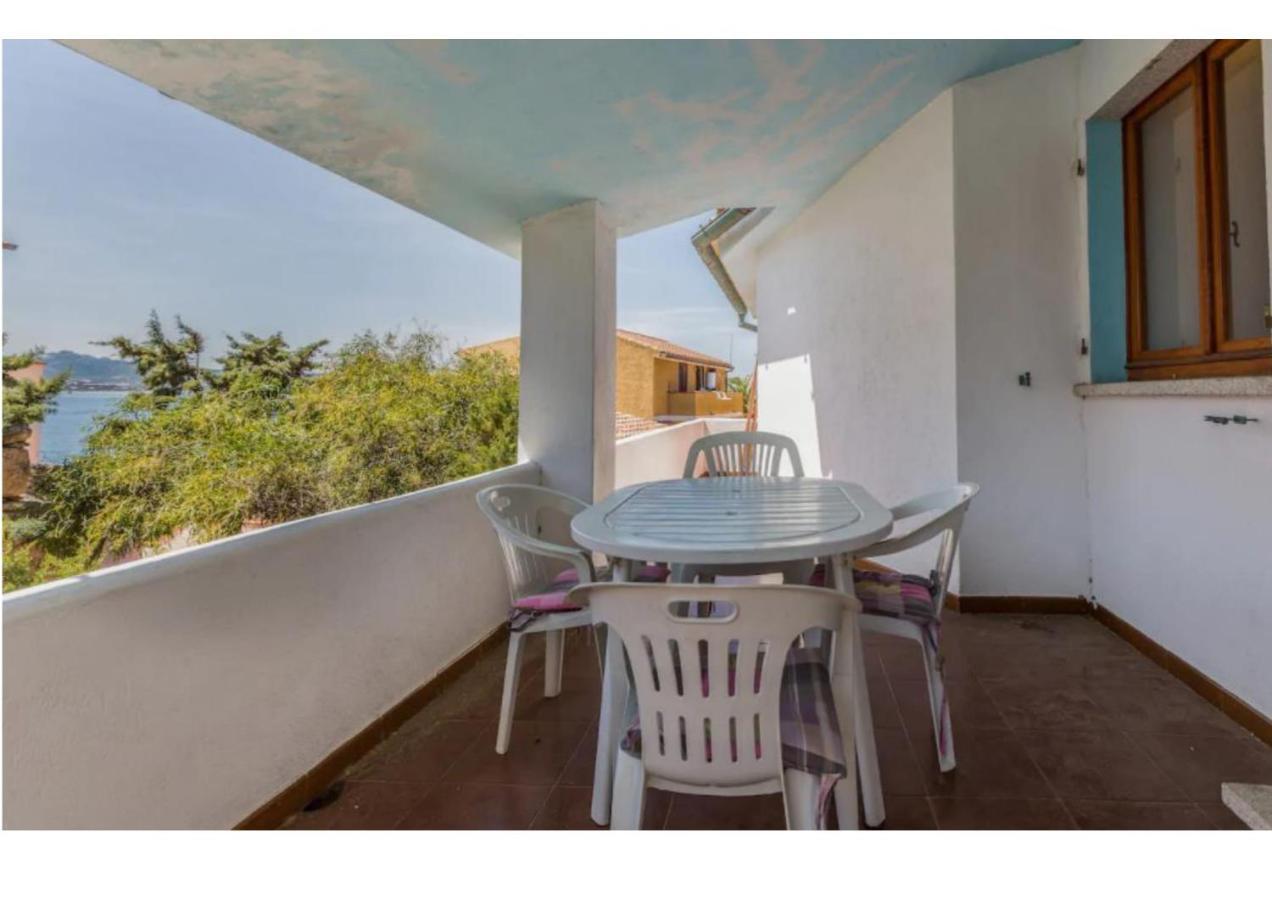 Casa Vacanze A Pochi Passi Dal Mare 马达莱纳 外观 照片